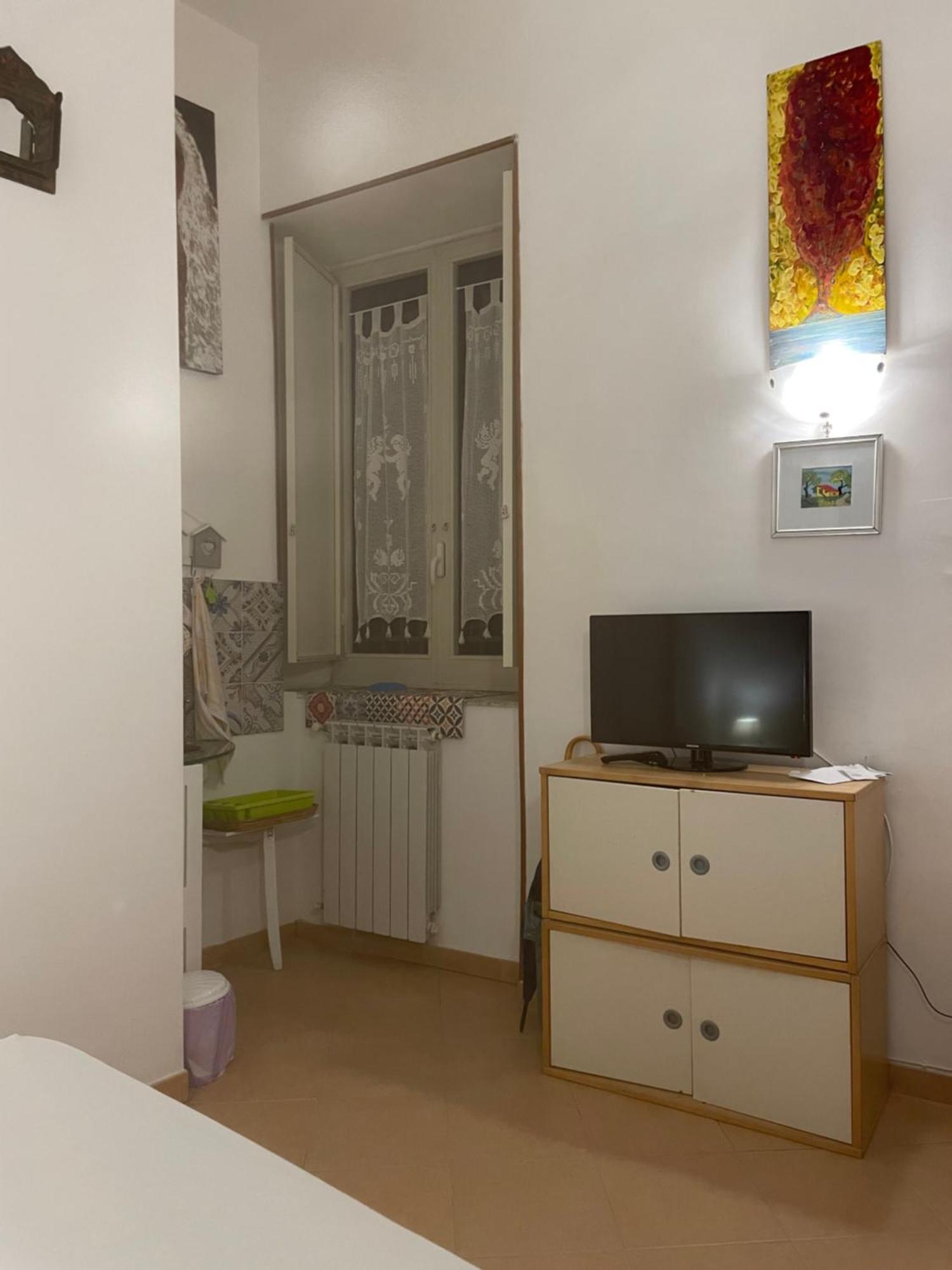 Ai Baretti 3 * Naples
